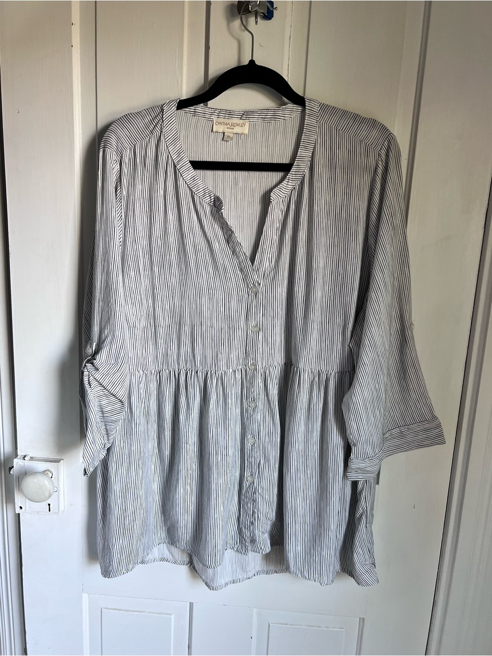 Cynthia Rowley Women’s Black & White Striped Button-Front Peplum Tunic size 2XL